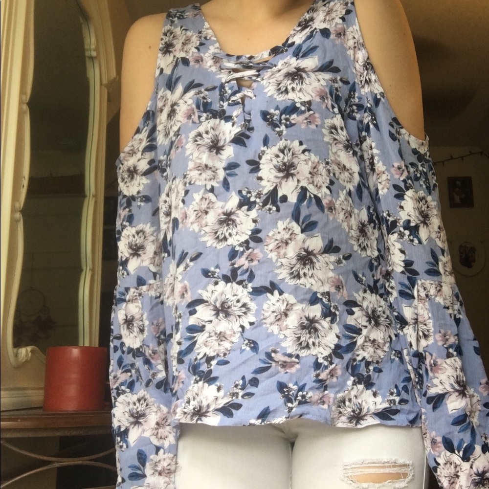 Beautiful off the shoulder shirt